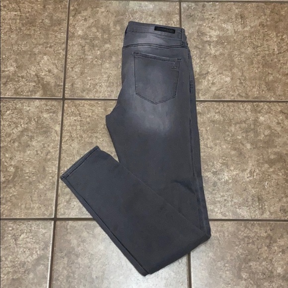 Articles of Society stretchy jeans - Picture 2 of 4